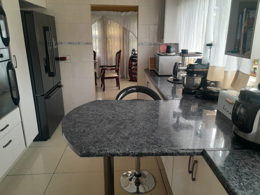 3 Bedroom Property for Sale in Oos Einde North West